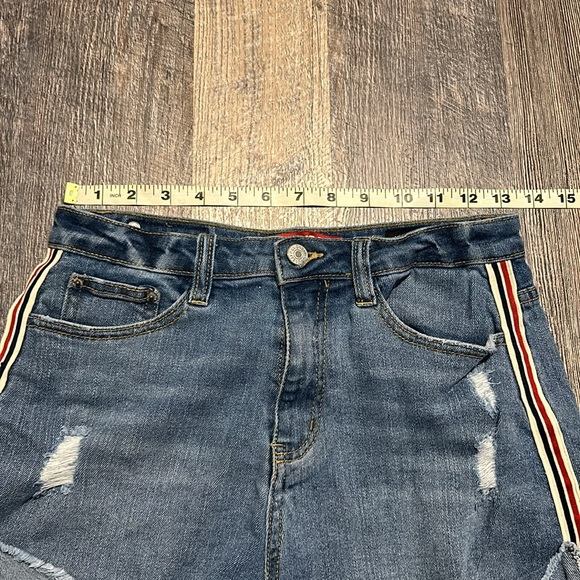 Unionbay Roxie Jean Shorts Stripe Red White Blue Juniors Size 5 High Rise - Picture 5 of 7